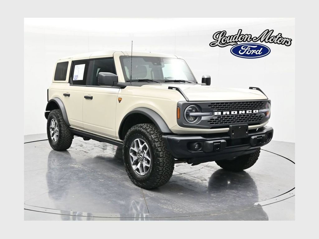 Certified 2025 Ford Bronco Badlands AWD/4WD video 1