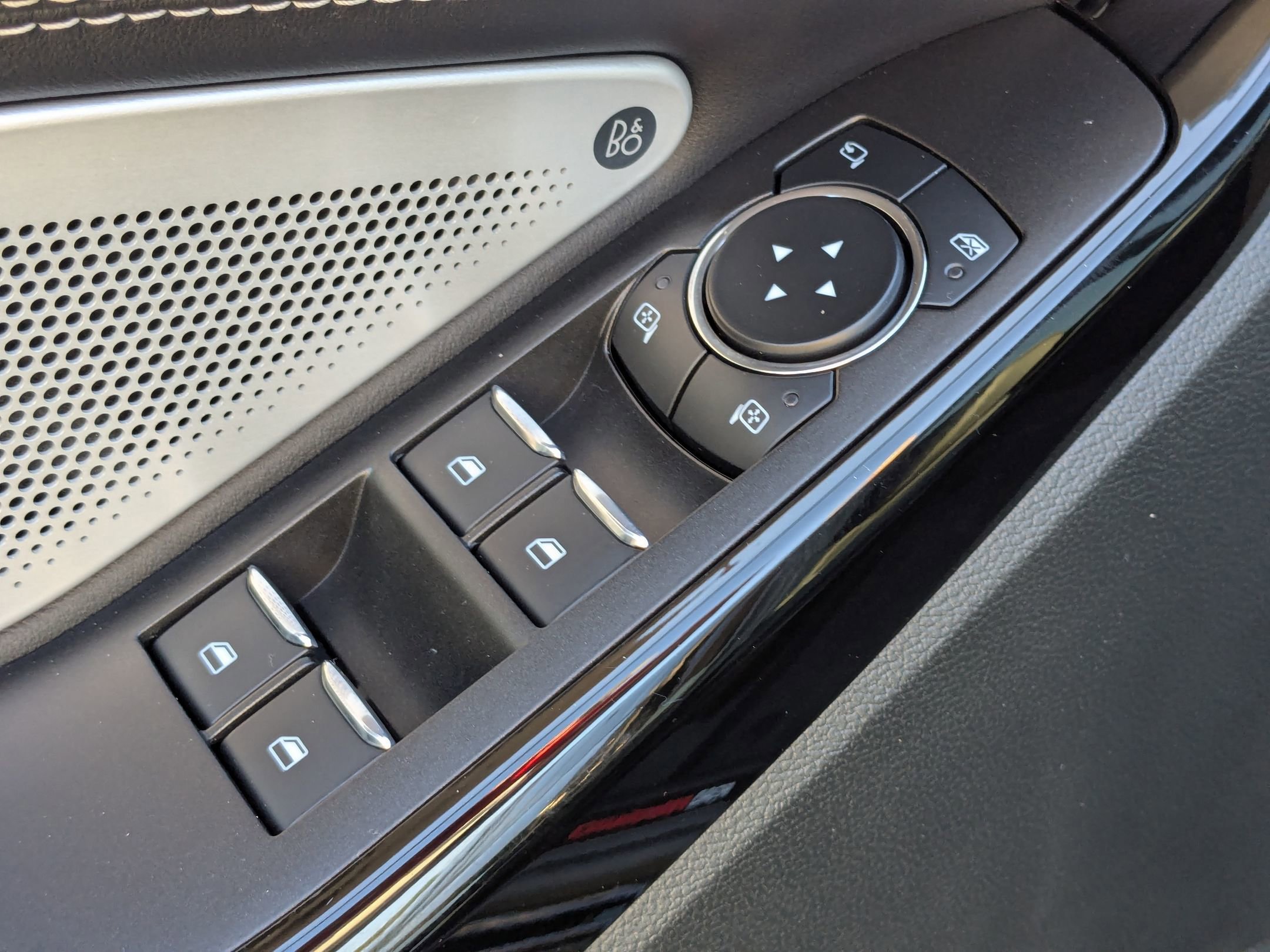 Certified 2024 Ford Explorer ST w/ Equipment Group 401A image 14