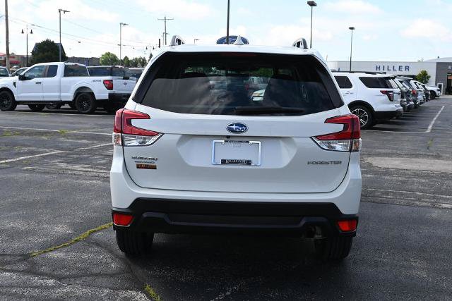 Used 2023 Subaru Forester Premium AWD/4WD image 10