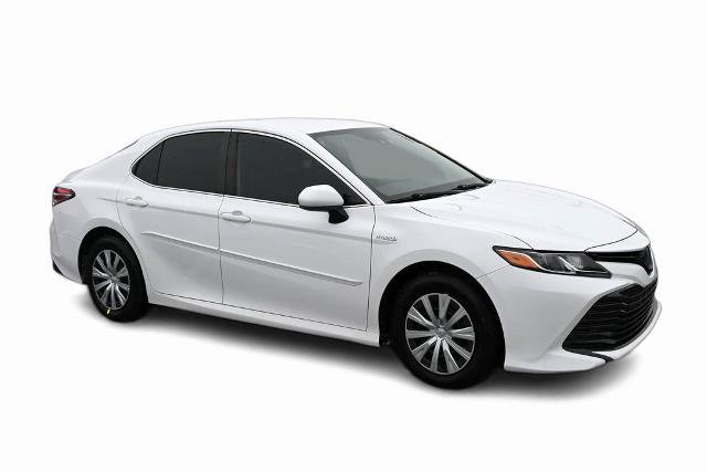 Used 2019 Toyota Camry LE image 3