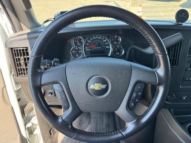 Used 2022 Chevrolet Express 3500 Extended w/ Driver Convenience Package RWD image 11