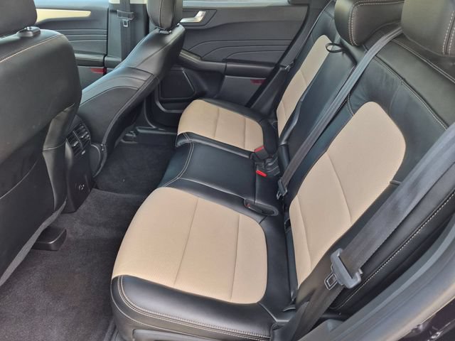 Certified 2022 Ford Escape Titanium w/ Titanium Elite Package AWD/4WD image 27