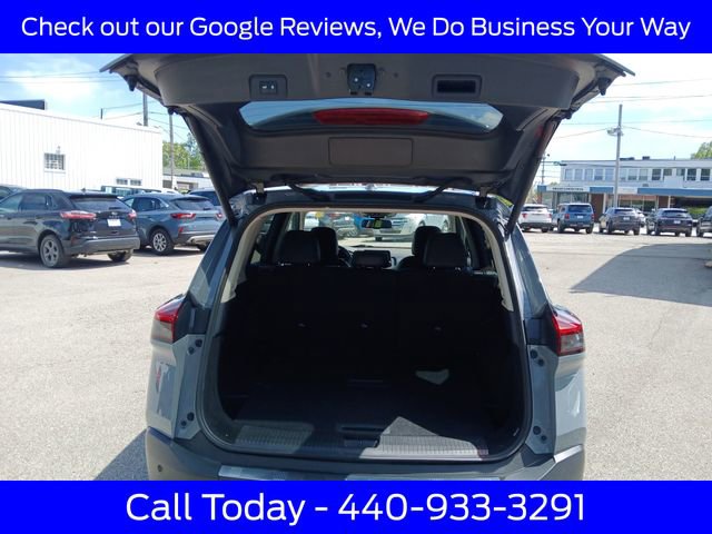 Used 2023 Nissan Rogue SL AWD/4WD image 38