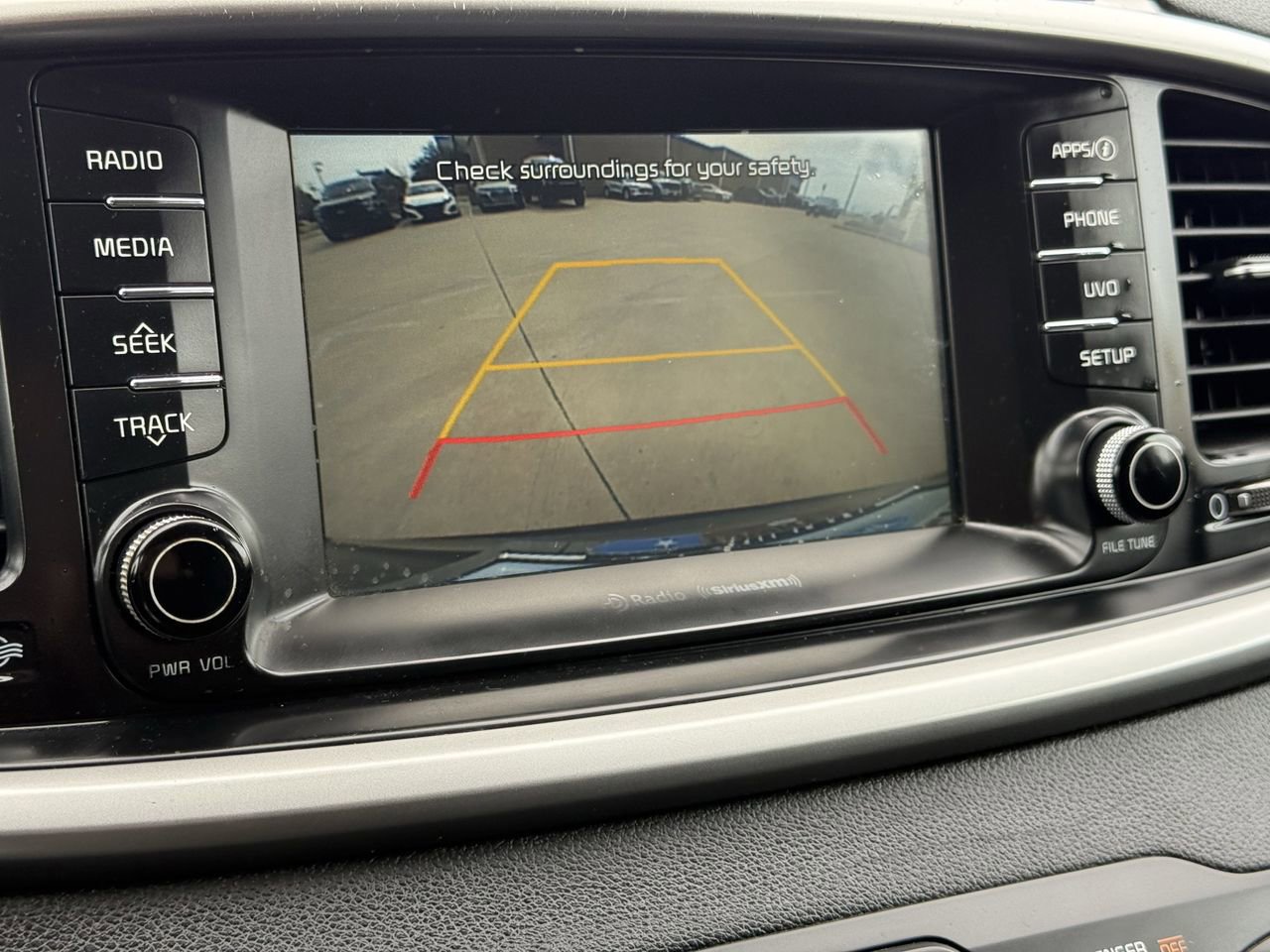 Used 2018 Kia Sorento LX image 18