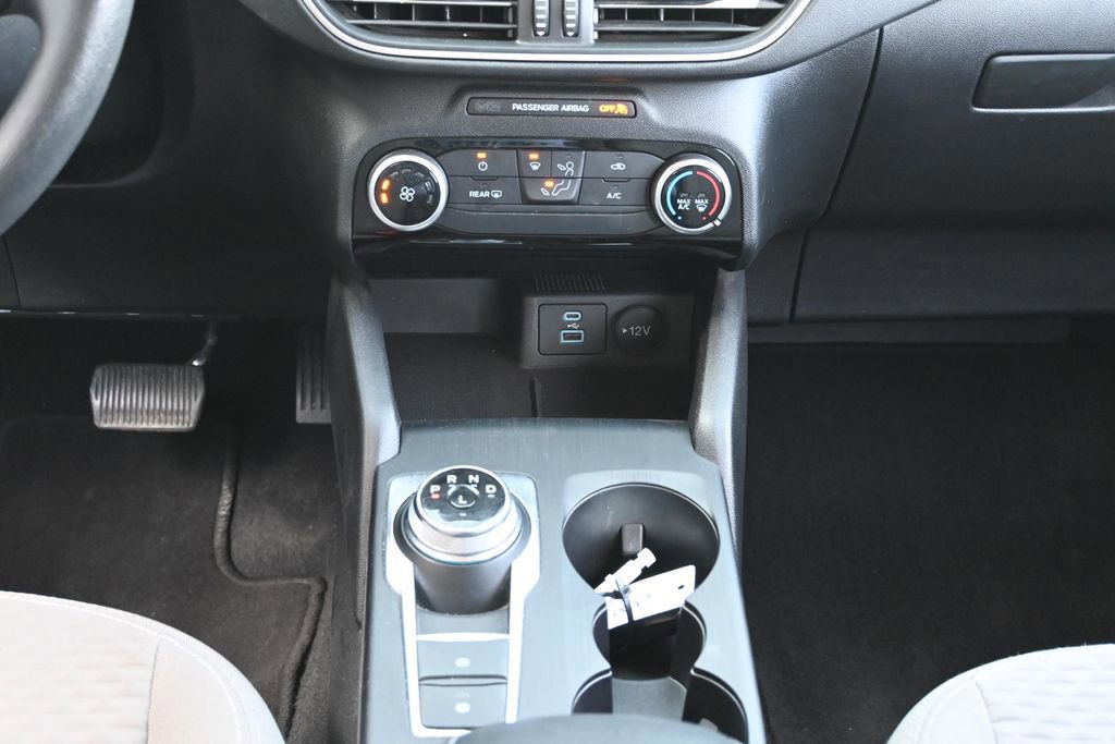 Certified 2022 Ford Escape SE image 28