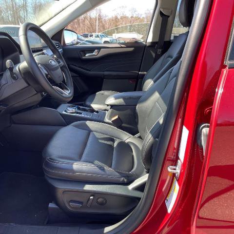 Certified 2021 Ford Escape SEL AWD/4WD image 18