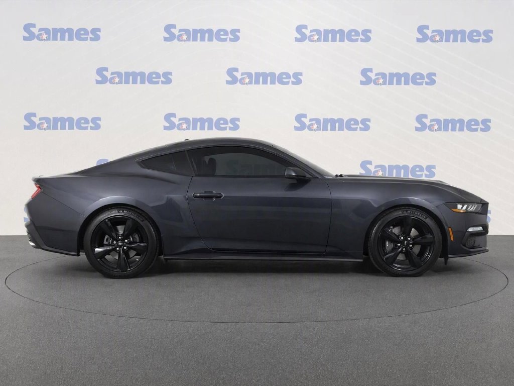 Certified 2022 Ford Mustang Coupe w/ Equipment Group 101A RWD image 8