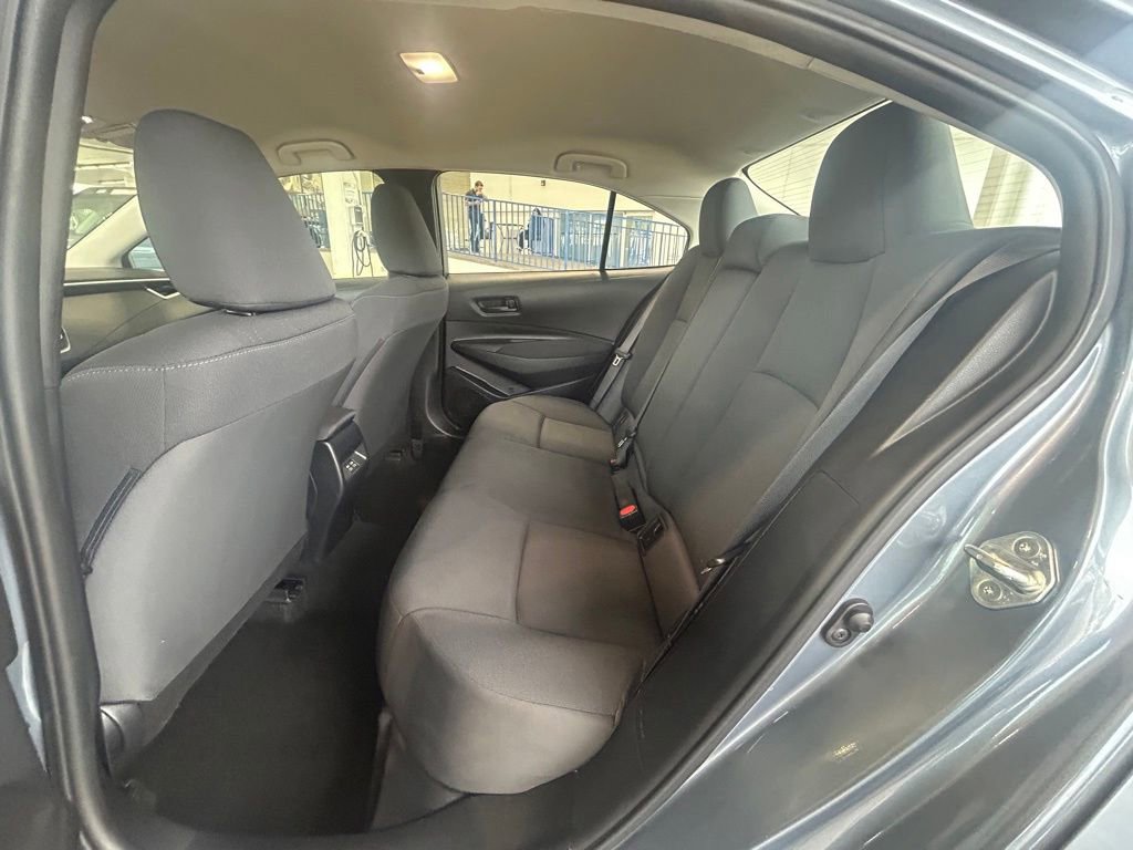 Used 2024 Toyota Corolla LE image 33