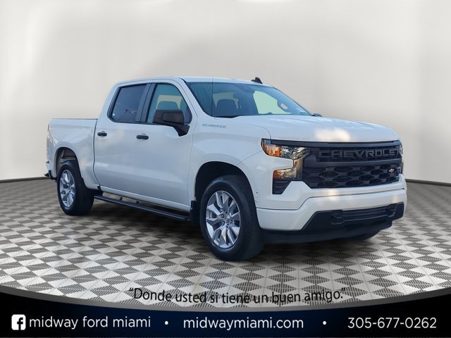 Used 2023 Chevrolet Silverado 1500 Custom image 1
