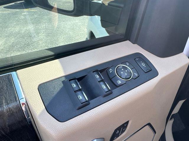 Certified 2020 Ford F250 Lariat w/ Lariat Ultimate Package AWD/4WD image 30
