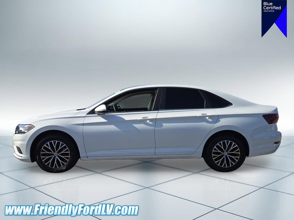 Used 2020 Volkswagen Jetta SE FWD image 3
