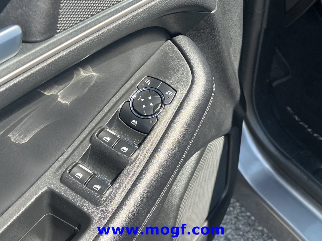 Certified 2024 Ford Edge SEL AWD/4WD image 18