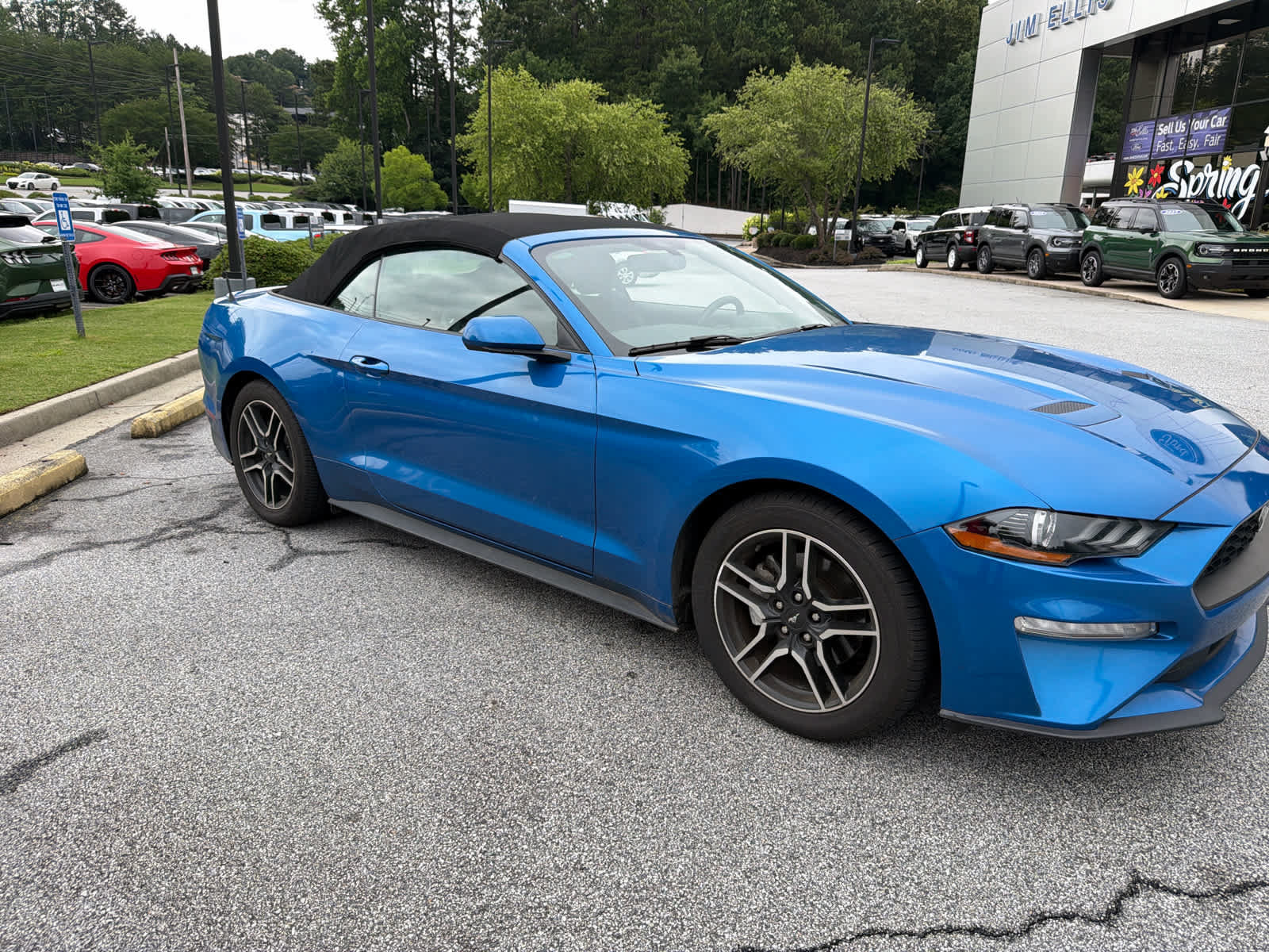 Certified 2019 Ford Mustang Convertible w/ Equipment Group 101A RWD image 3