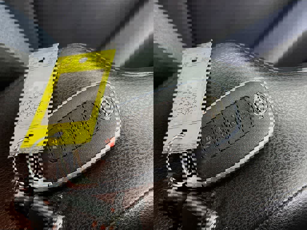 Used 2023 Nissan Versa SV image 20