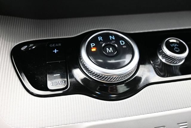 Certified 2025 Ford Expedition Active AWD/4WD image 23