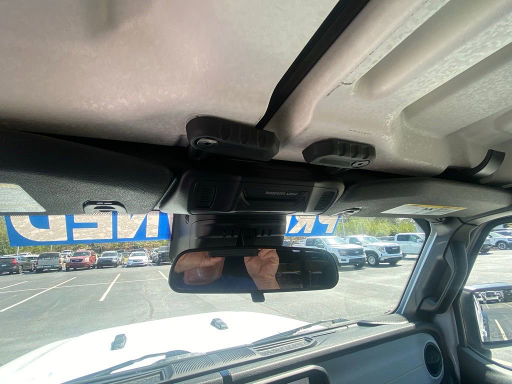 Used 2025 Jeep Gladiator Sport image 19