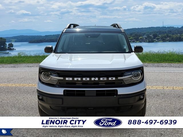 Certified 2022 Ford Bronco Sport Outer Banks w/ Tech Package AWD/4WD image 8