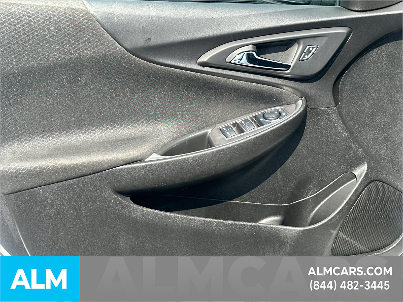 Used 2025 Chevrolet Malibu LT FWD image 11