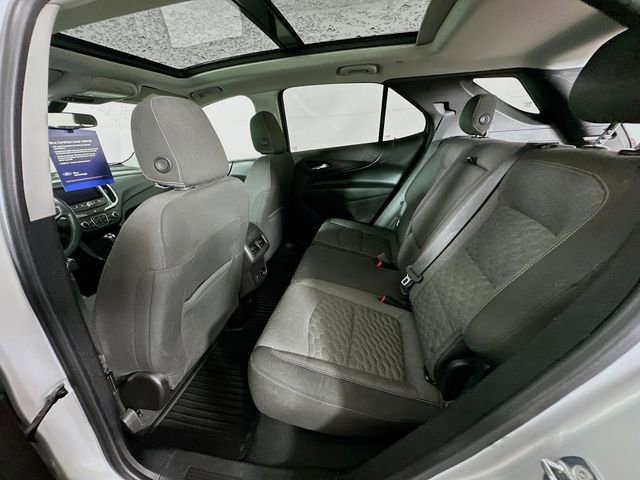Used 2018 Chevrolet Equinox LT w/ Sun & Infotainment Package FWD image 32