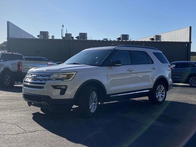 Certified 2019 Ford Explorer XLT w/ Equipment Group 202A image 8