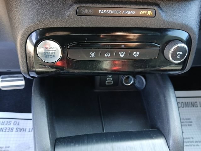 Certified 2024 Ford Escape ST-Line w/ Tech Pack #1 FWD image 21