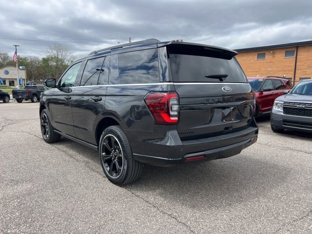 Certified 2024 Ford Expedition Limited AWD/4WD image 6