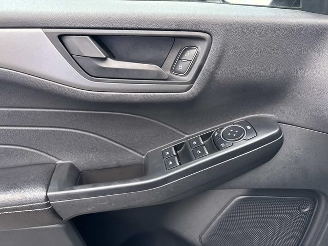 Certified 2025 Ford Escape Active AWD/4WD image 19