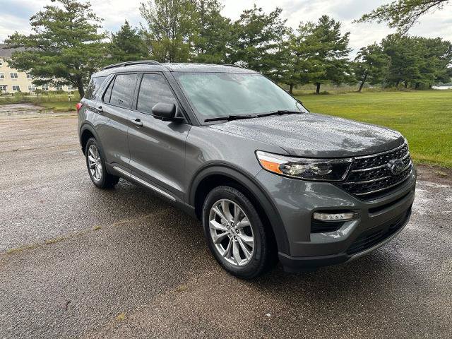 Certified 2023 Ford Explorer XLT w/ Equipment Group 202A AWD/4WD image 33