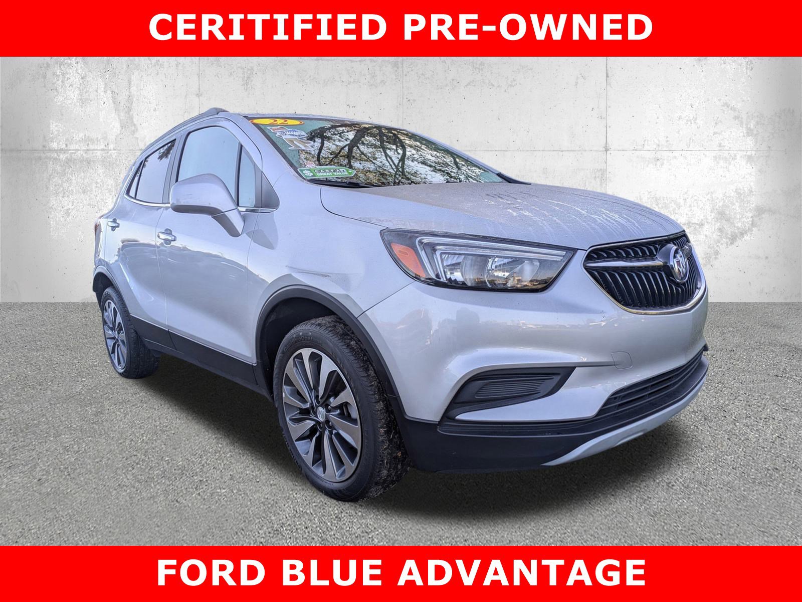 Used 2022 Buick Encore Preferred w/ Safety Package image 1