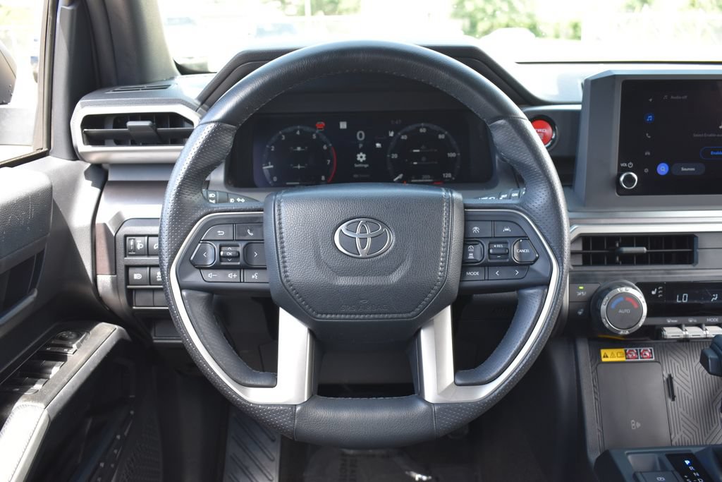 Used 2025 Toyota 4Runner TRD Off-Road AWD/4WD image 14