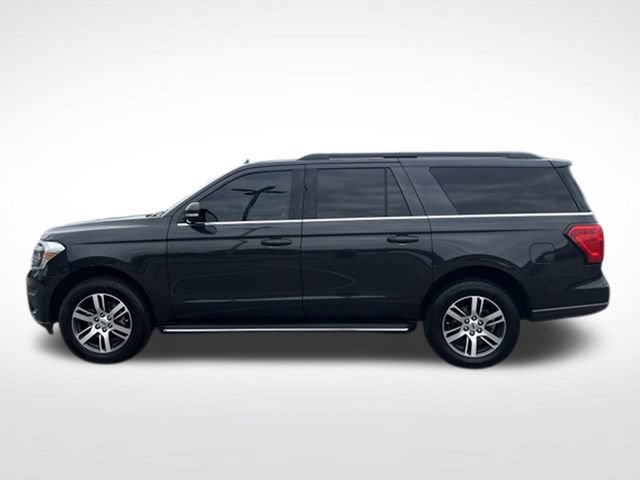 Certified 2023 Ford Expedition Max XLT RWD image 4