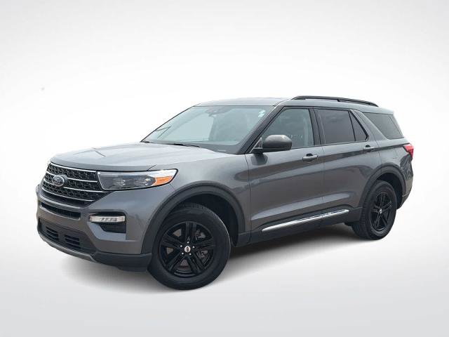 Certified 2024 Ford Explorer XLT w/ Equipment Group 202A