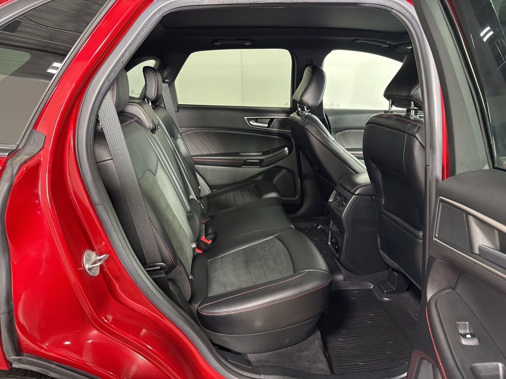 Certified 2023 Ford Edge ST-Line AWD/4WD image 19