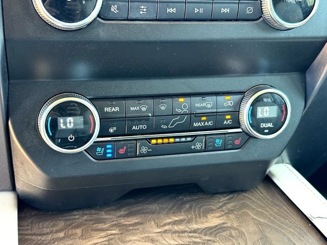 Certified 2019 Ford Expedition Max Platinum RWD image 22