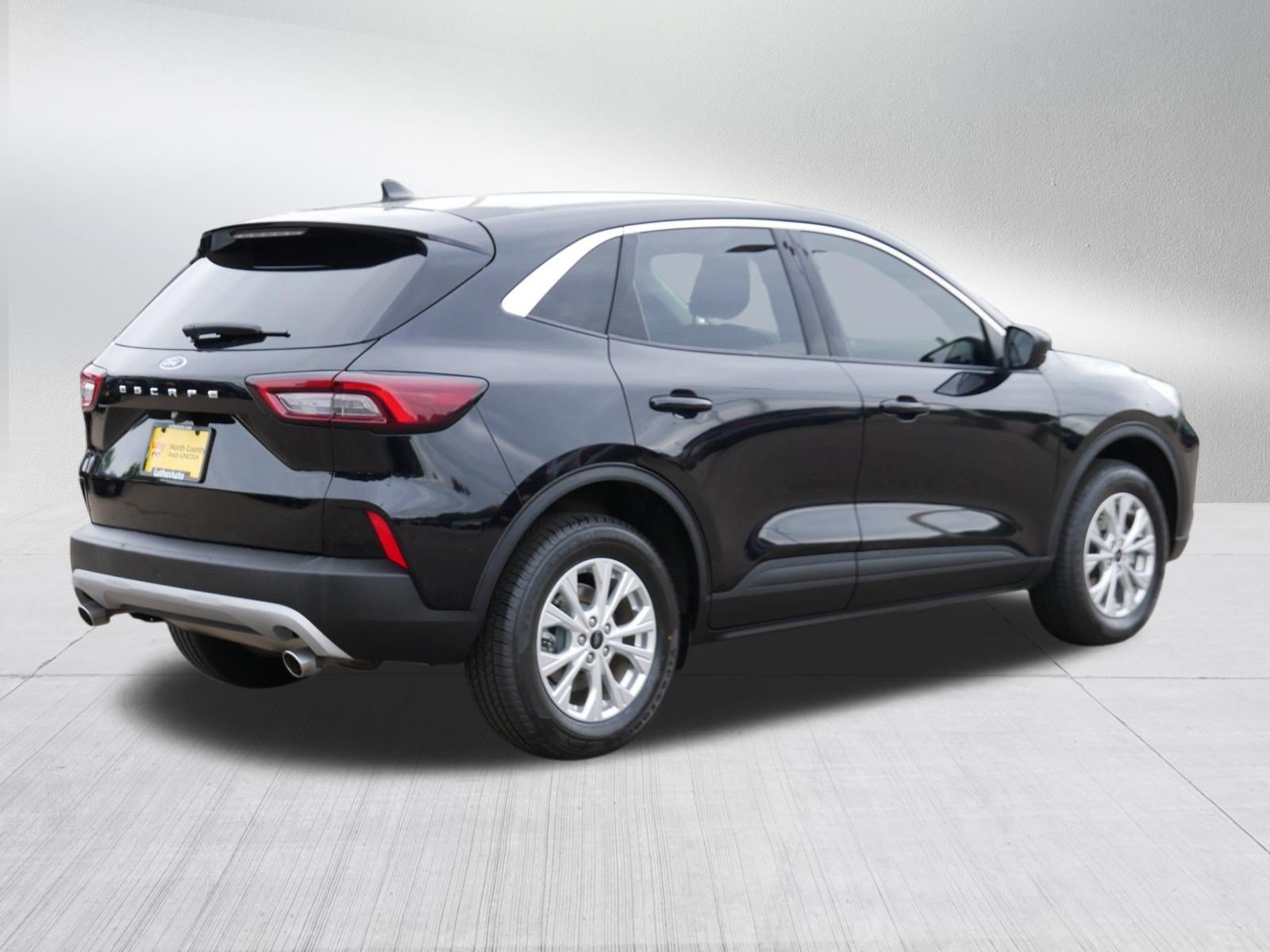 Certified 2024 Ford Escape Active AWD/4WD image 7
