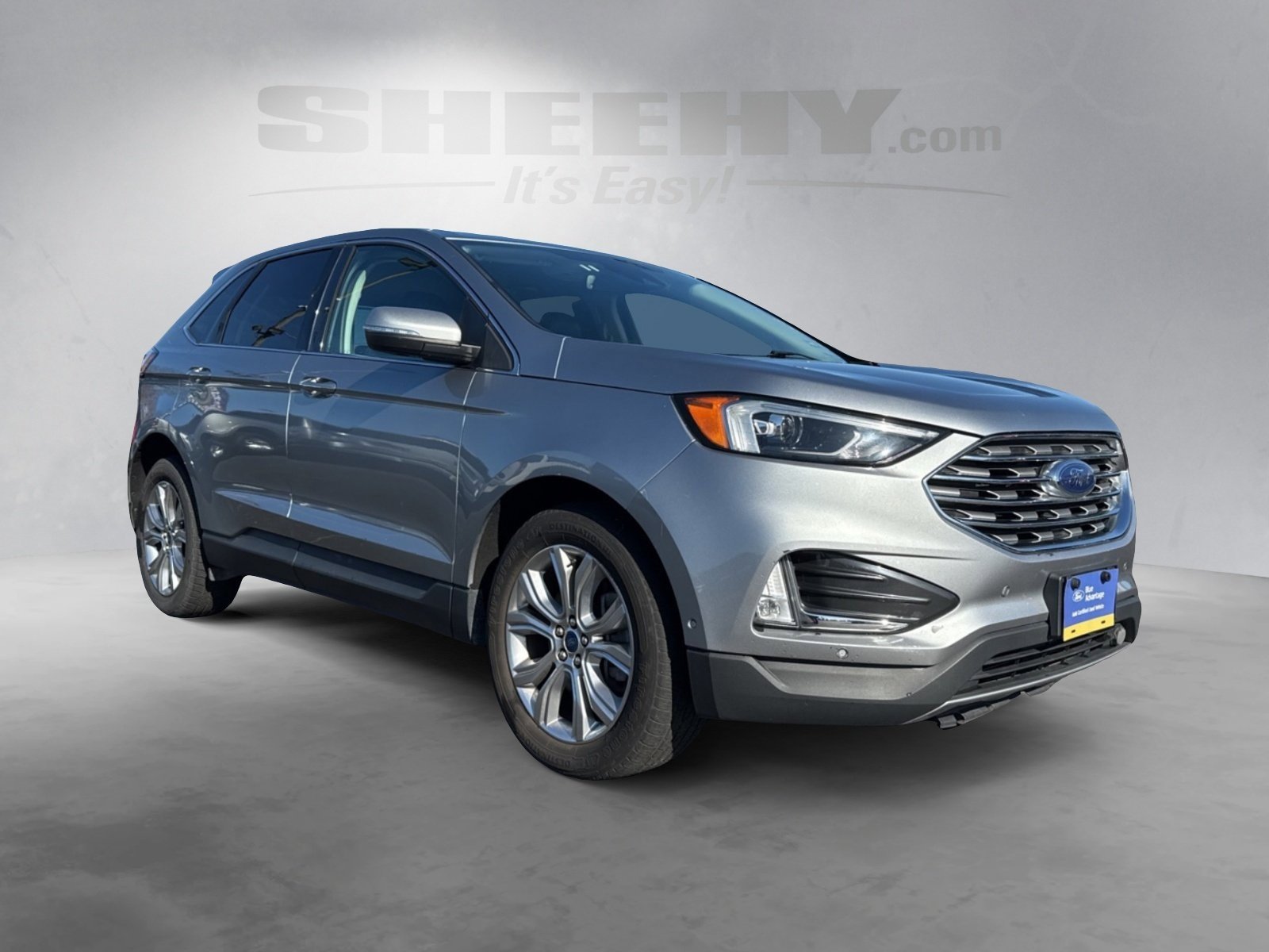 Certified 2022 Ford Edge Titanium image 2