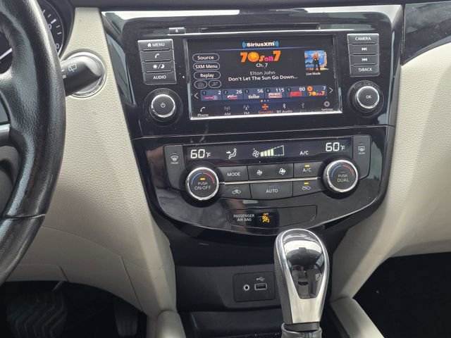 Used 2022 Nissan Rogue Sport SV FWD image 8