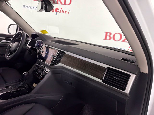Used 2022 Volkswagen Atlas SE FWD image 35