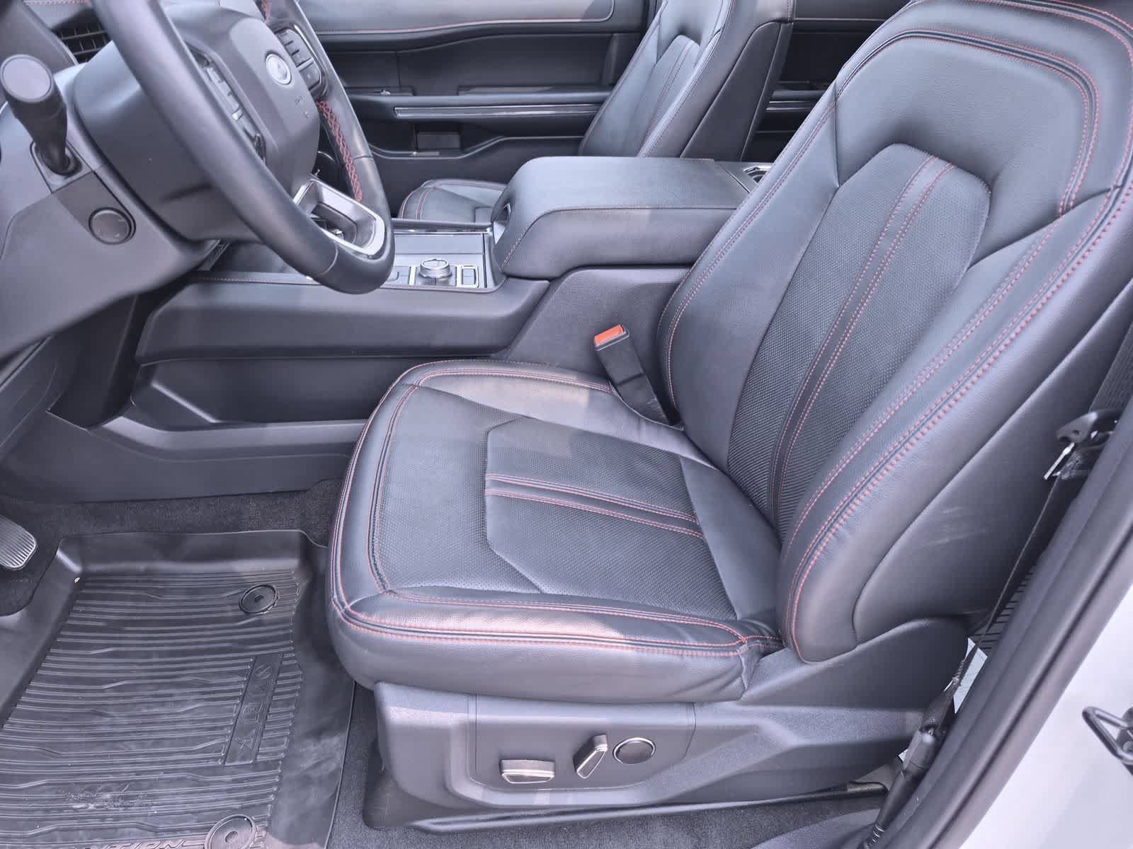 Certified 2024 Ford Expedition Max Limited AWD/4WD image 16