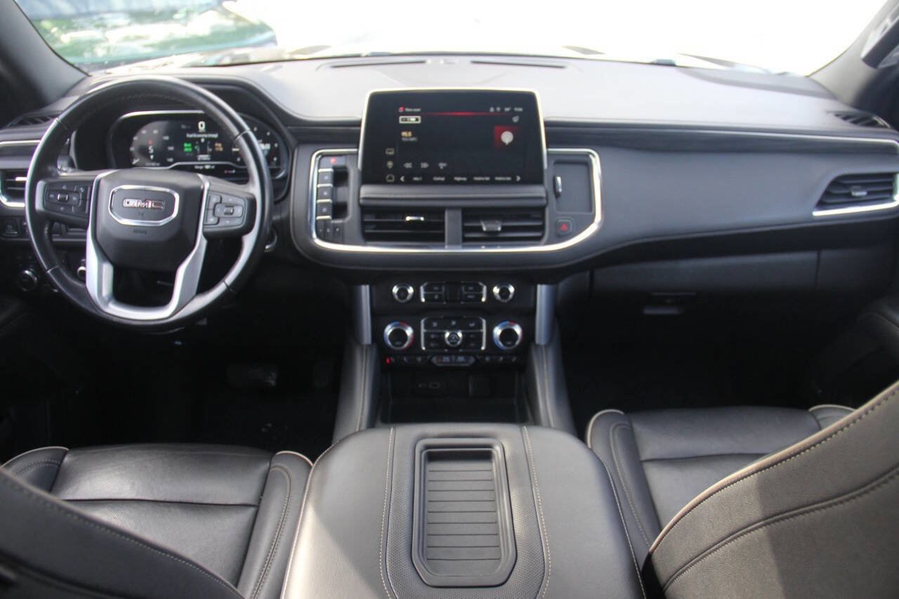 Used 2023 GMC Yukon XL SLT image 19
