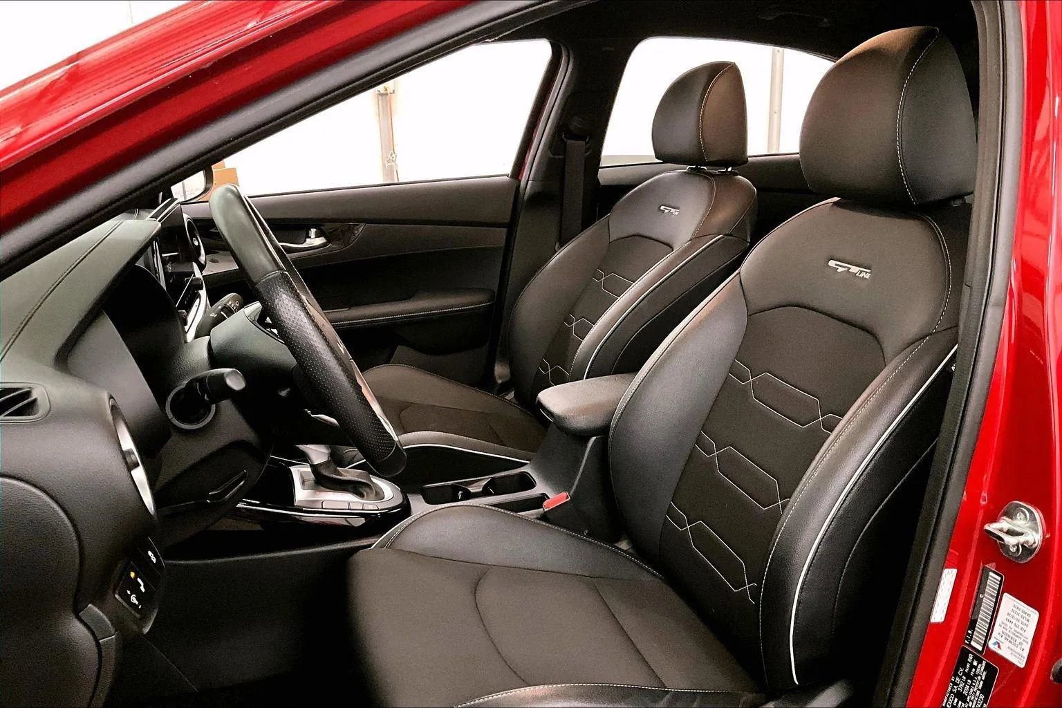 Used 2024 Kia Forte GT-Line image 24