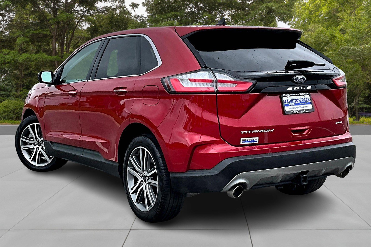 Certified 2023 Ford Edge Titanium w/ Class II Trailer Tow Package AWD/4WD image 4