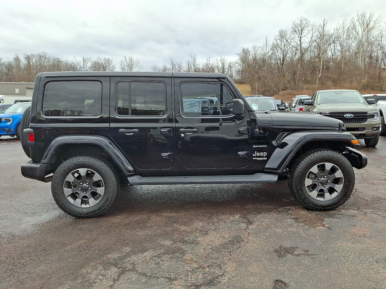 Used 2021 Jeep Wrangler Unlimited Sahara image 12