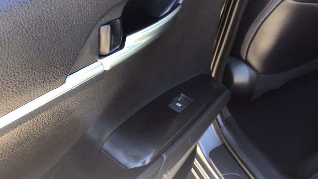 Used 2020 Toyota Camry SE image 15