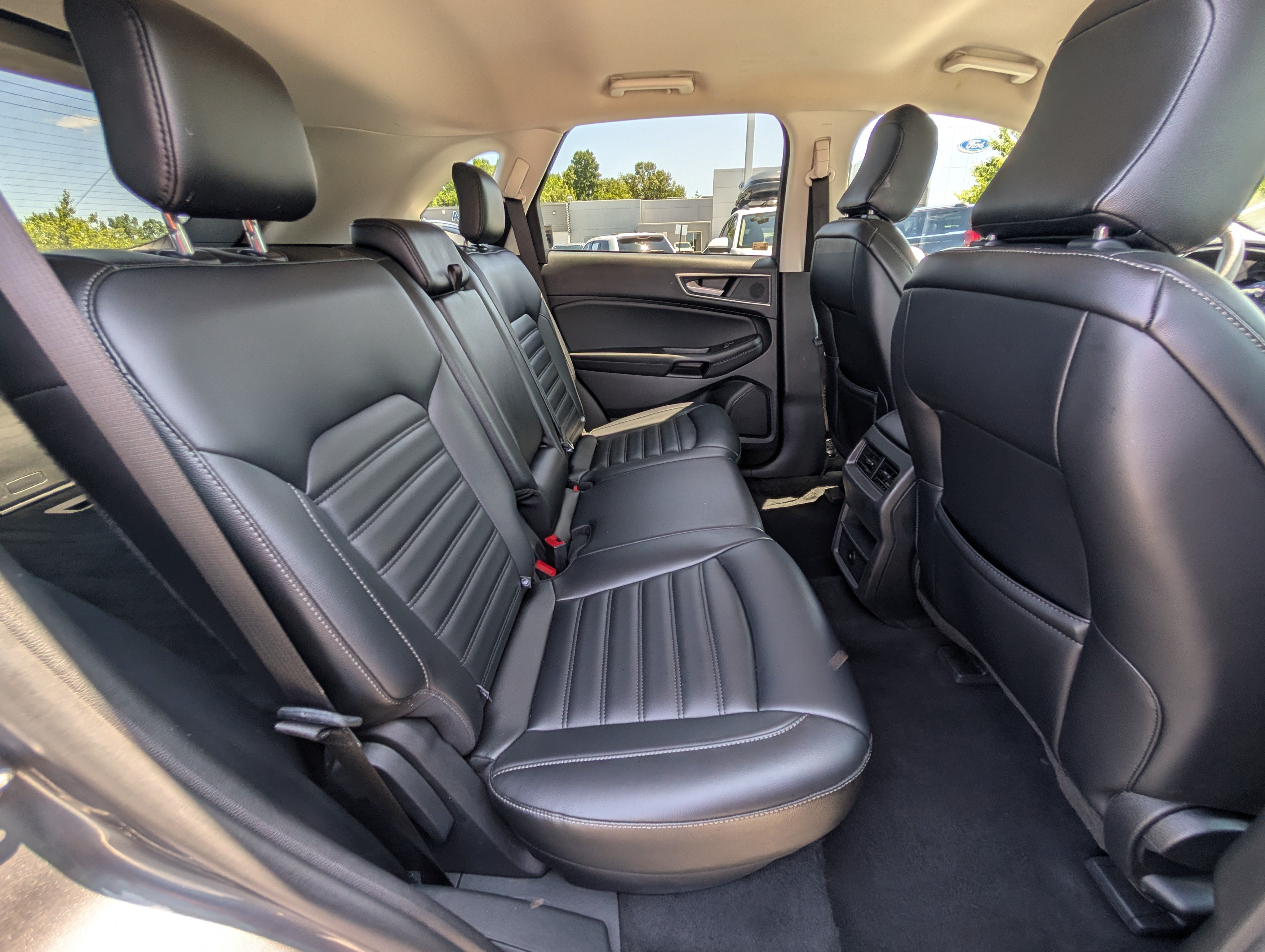 Certified 2024 Ford Edge SEL AWD/4WD image 11