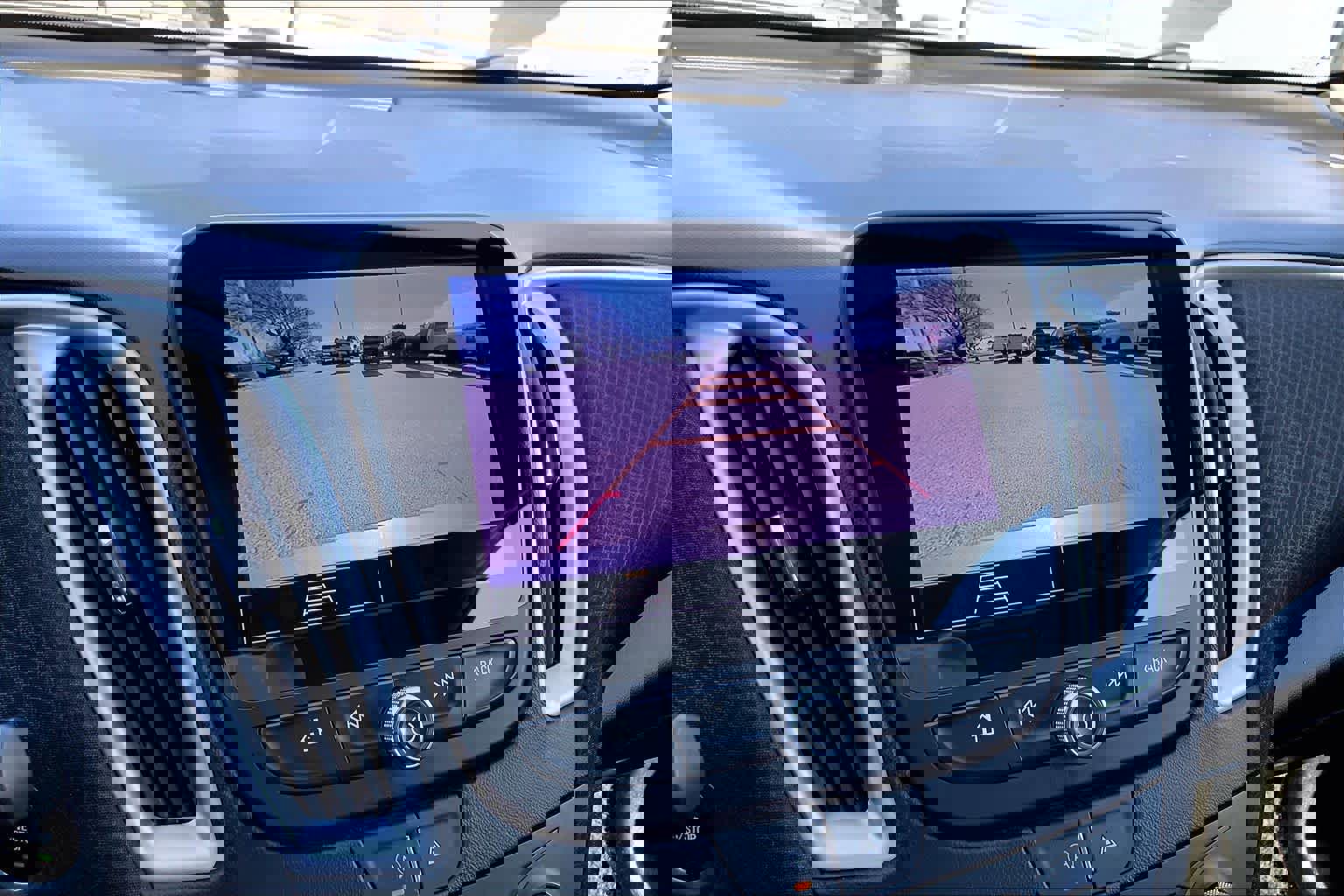 Used 2024 Chevrolet Malibu LS image 27