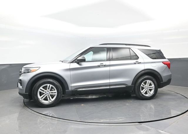 Certified 2022 Ford Explorer XLT AWD/4WD image 4