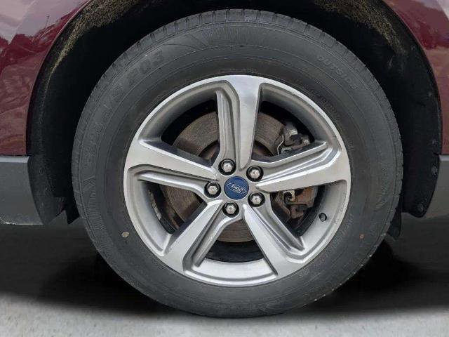 Certified 2019 Ford Edge SEL w/ Equipment Group 201A AWD/4WD image 29