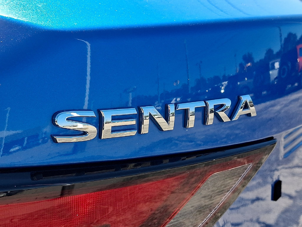 Used 2025 Nissan Sentra SV FWD image 30