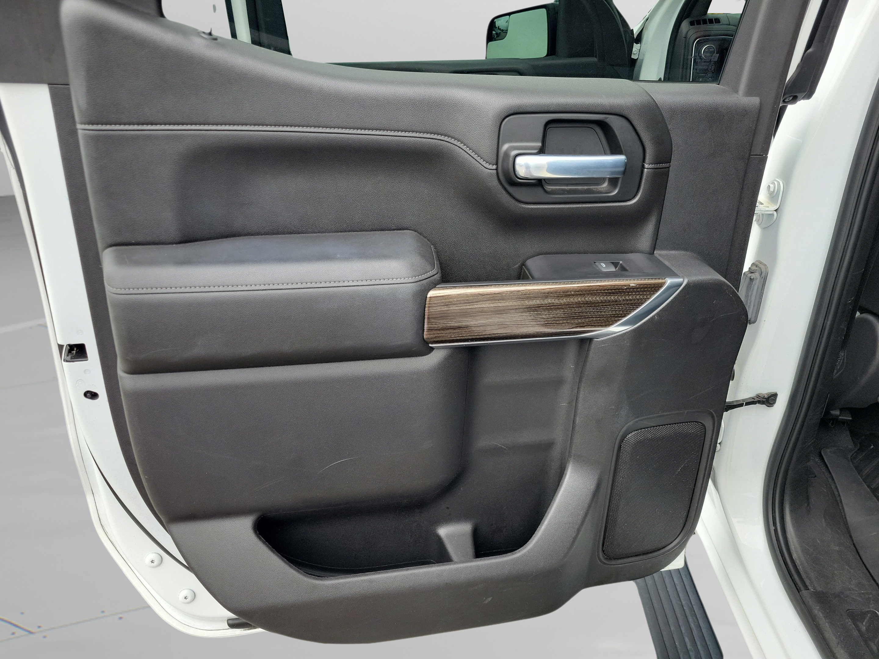 Used 2021 Chevrolet Silverado 1500 RST w/ Texas Edition Plus RWD image 11